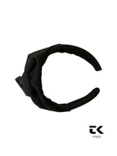 SERRE-TÊTE / 290€