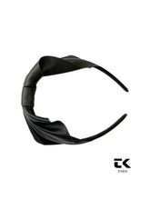 SERRE-TÊTE / 150€